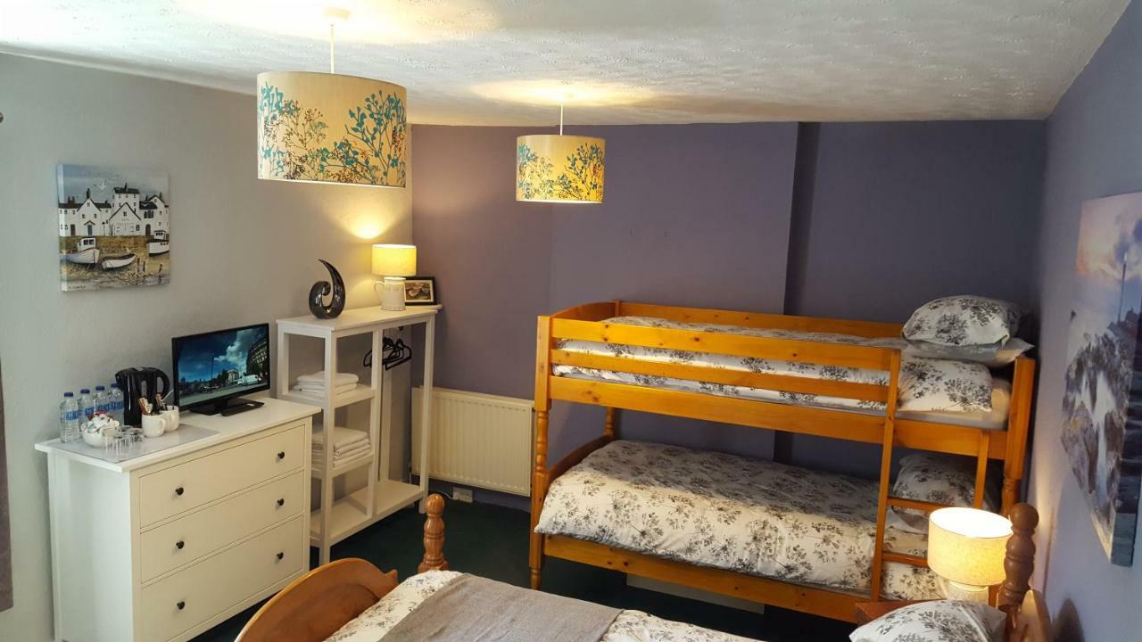 The Bugle Inn エクステリア 写真